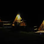 Airwood Glamping Chalet *
